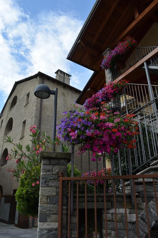 B&B Al Castel Pont-Saint-Martin Exteriör bild